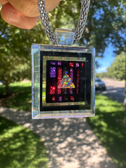 Opal/dichroic g-series