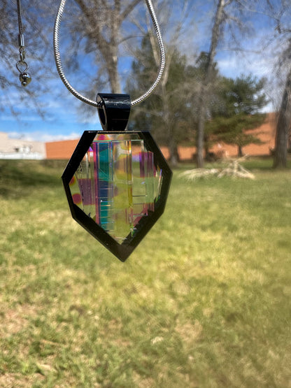 Blk boarder Dichro pendant