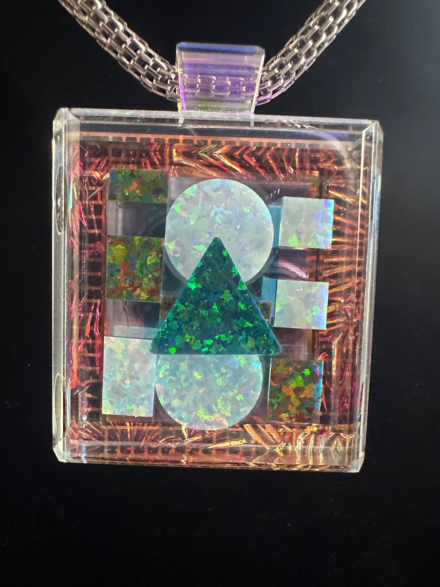 Opal  G-series pendant