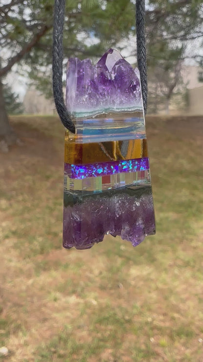 Amethyst/tiger’s eye/opal